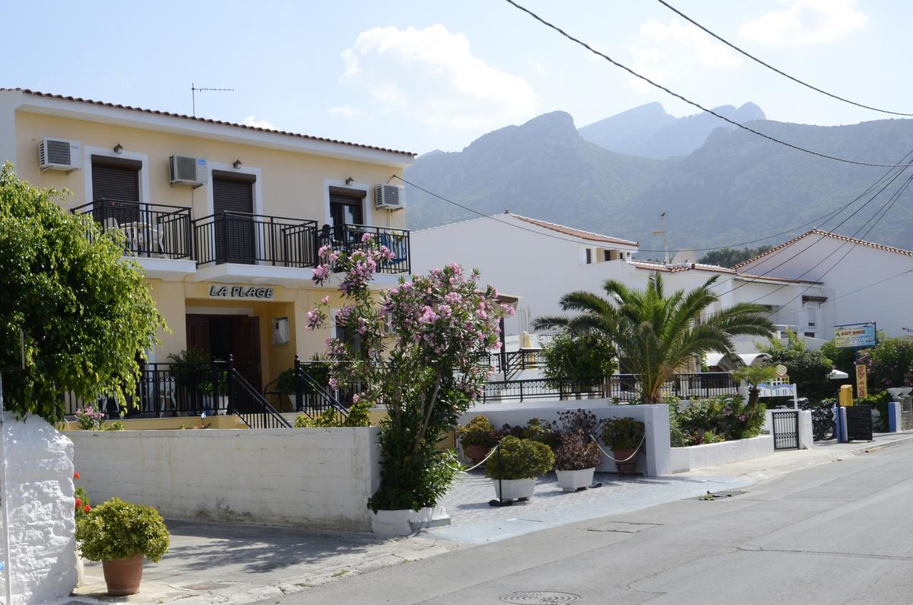 Hotel La Plage Kokkari Exterior foto